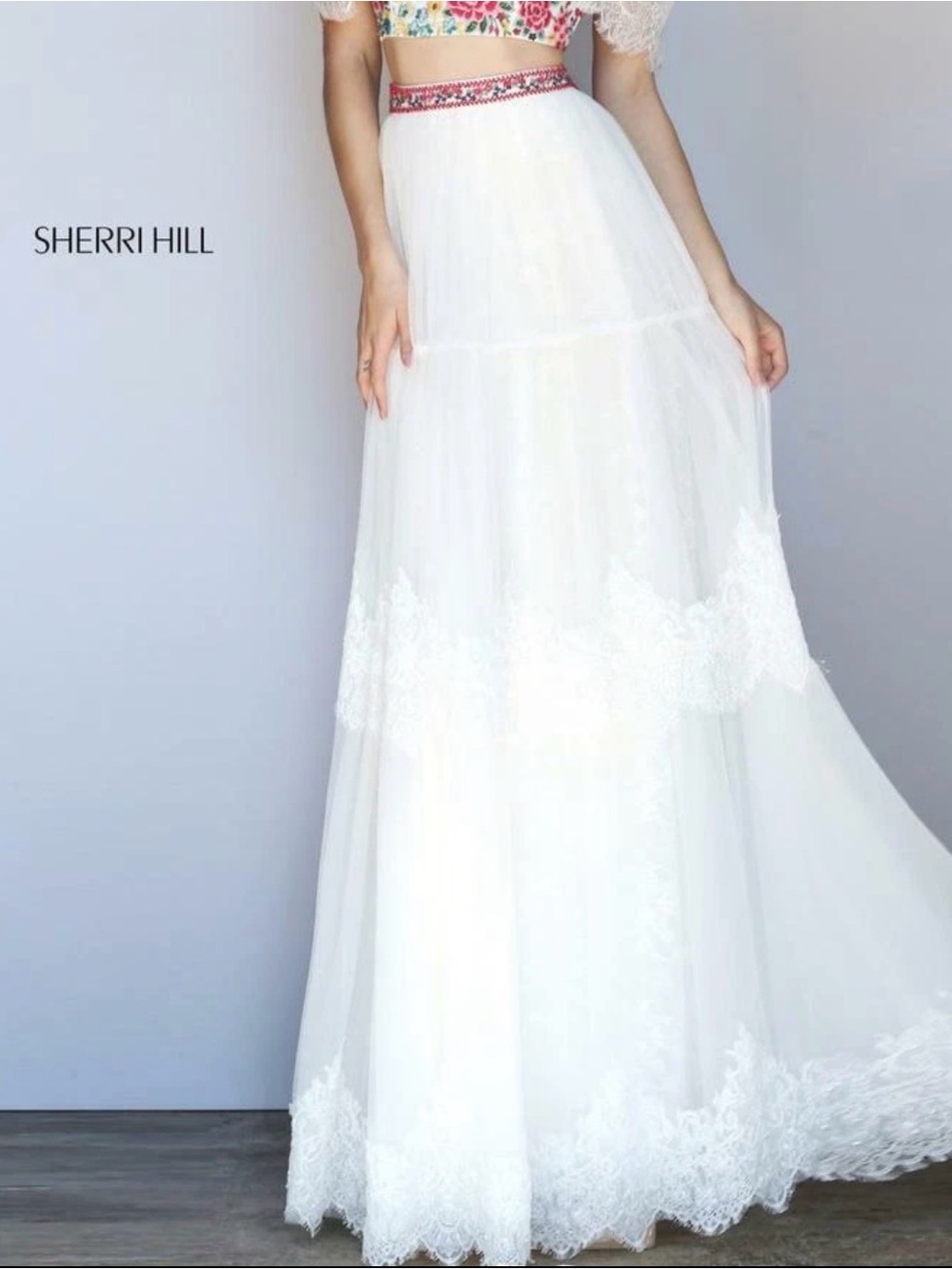 Sherri Hill White Embroidered Floral Maxi Skirt